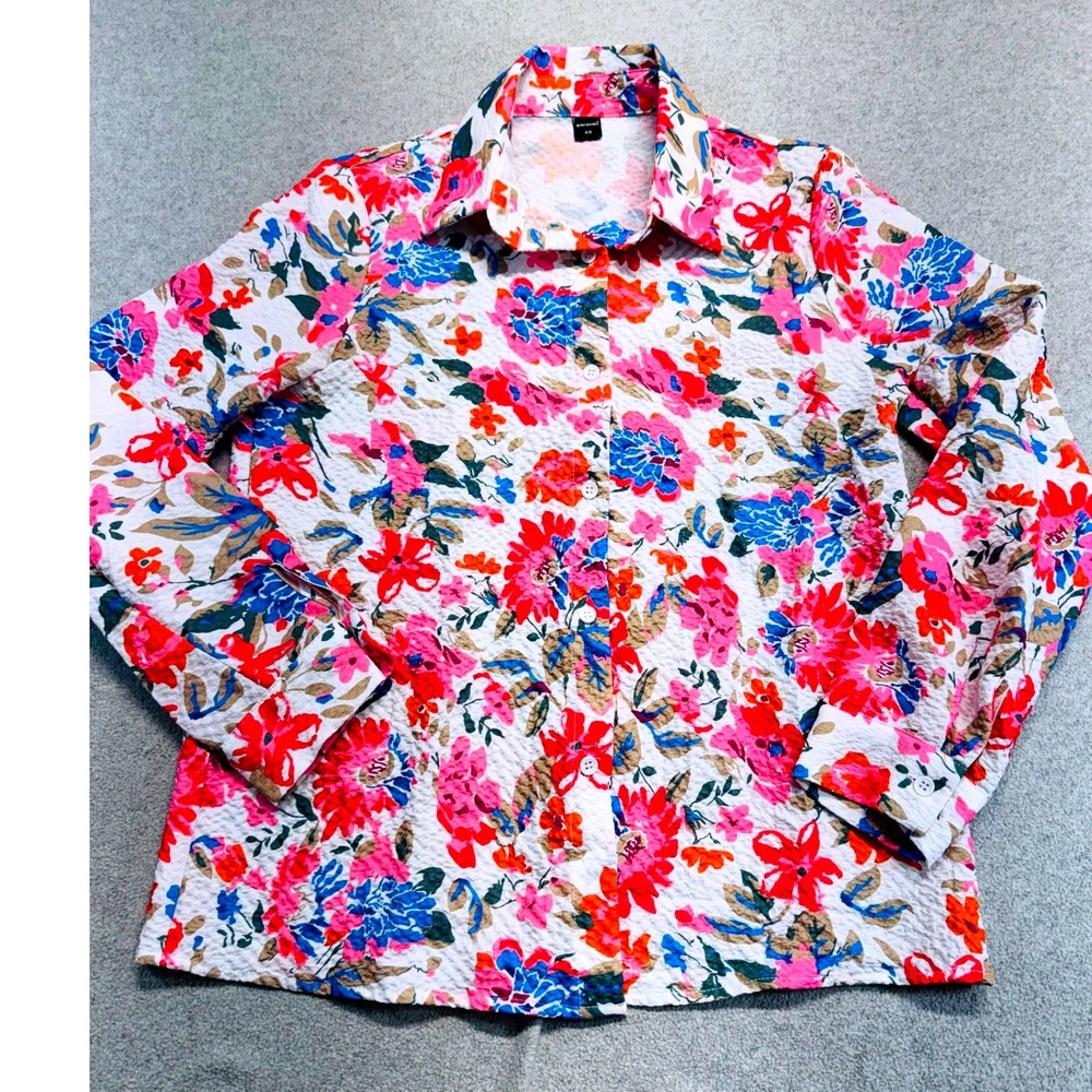 Womens XS Floral Button Front Blouse White Pink Blue Textured Long Sleeve Top